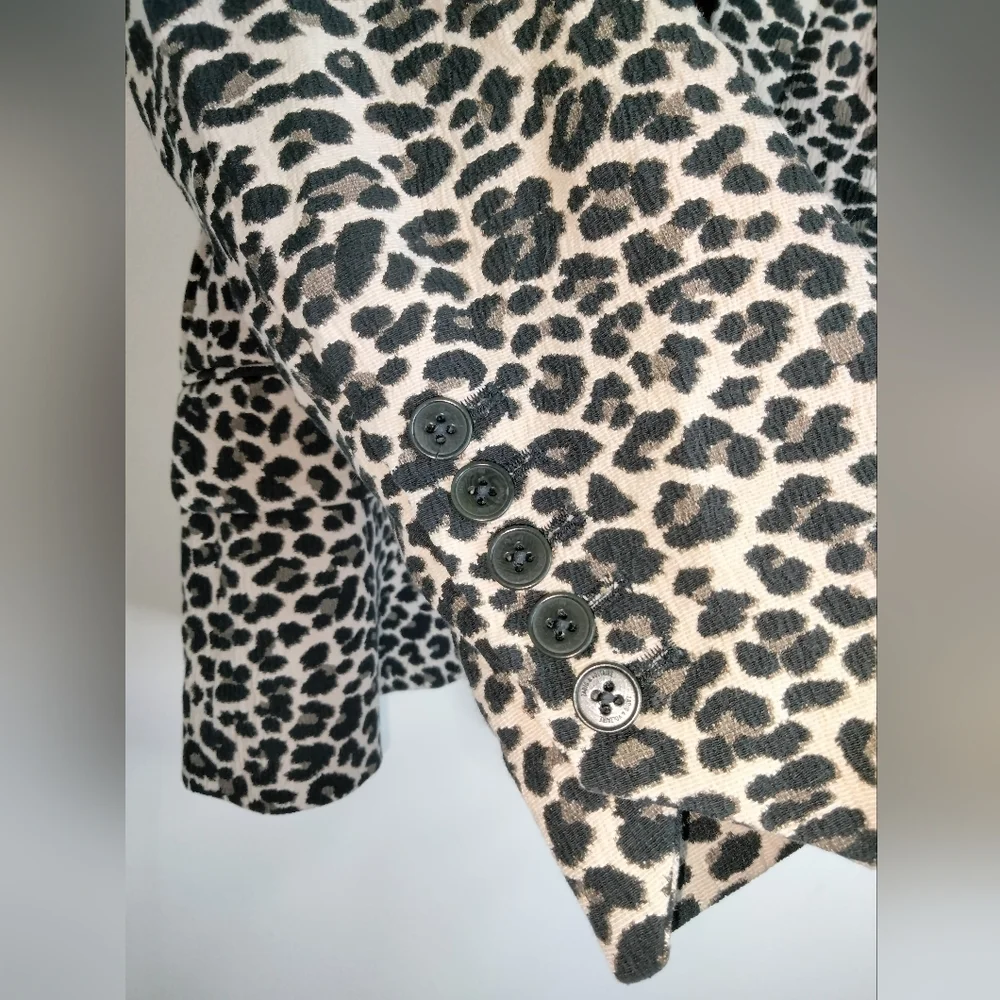 Zadig & Voltaire (Size 36) Animal Print Button Interior Lined LS Blazer Jacket